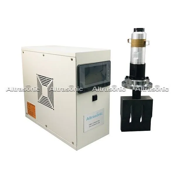 20kHz 2000watt Ultrasonic Welding Machine With Digital Type Generator