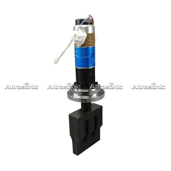 20kHz High Efficient Ultrasonic Transducer With Steel Horn