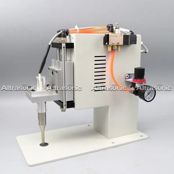 28KHZ Ultrasonic Mask Earloop Spot Welding Machine For Non-woven Medical Mask