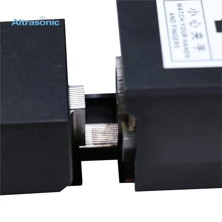 Ultrasonic Metal Welding Machine